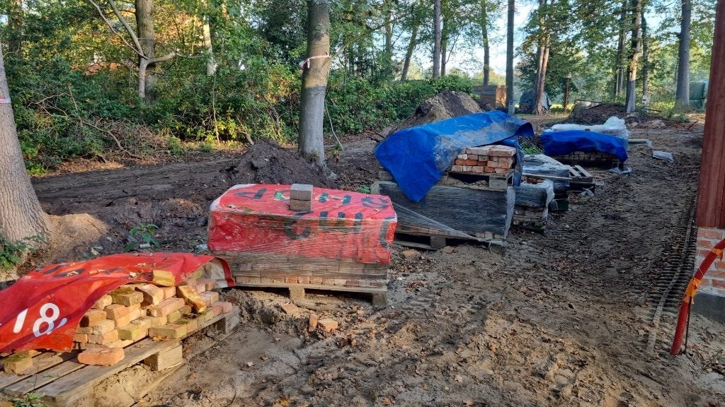 recuperatie gevelsteen +-2750 stuks 600 euro, Doe-het-zelf en Bouw, Ophalen, Gebruikt, Bakstenen