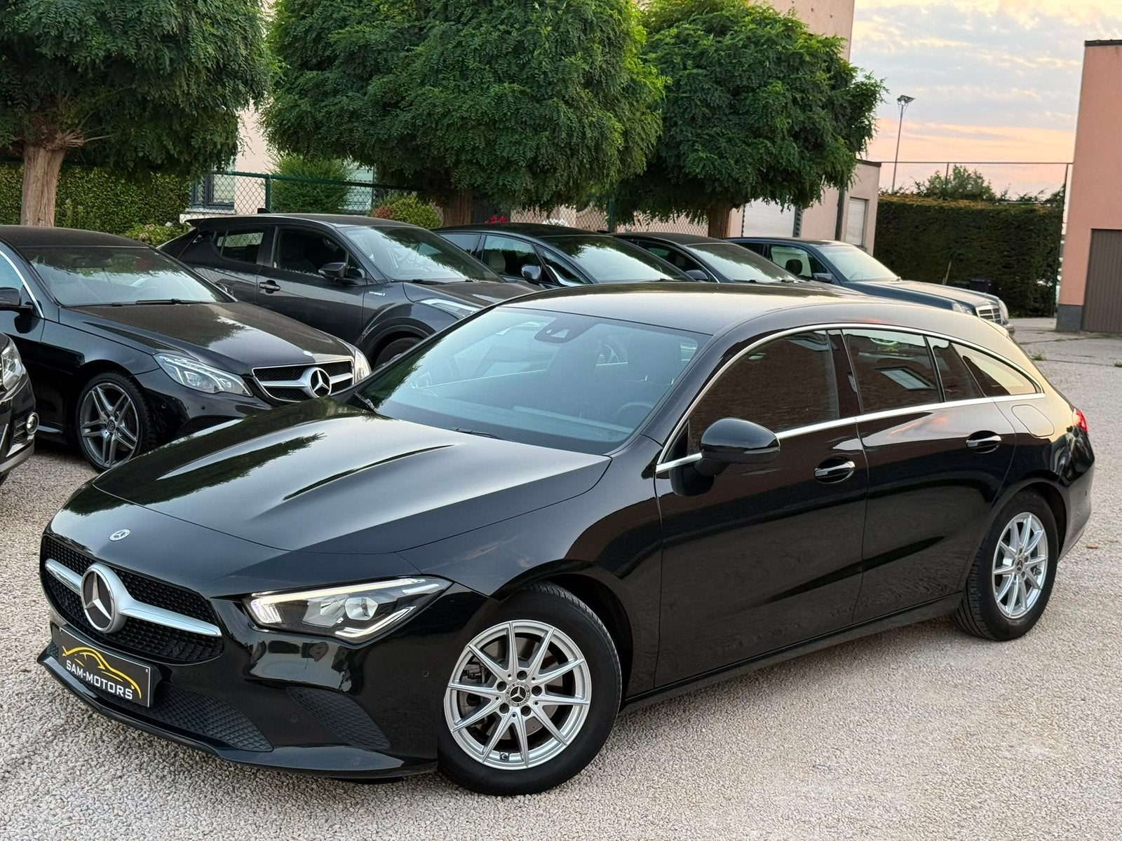 Mercedes CLA 200d | AUTOMAAT | CAMERA | 1J Garantie, Auto's, Stof, 4 cilinders, Zwart, 115 g/km