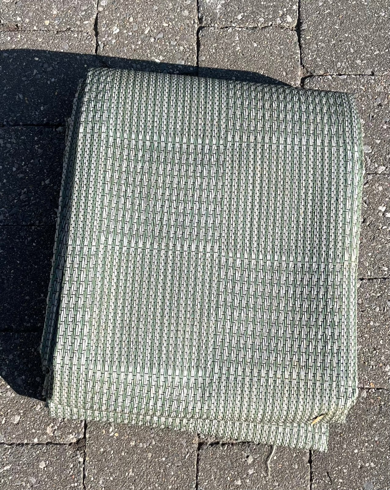 Tapis de sol, Enlèvement, Utilisé