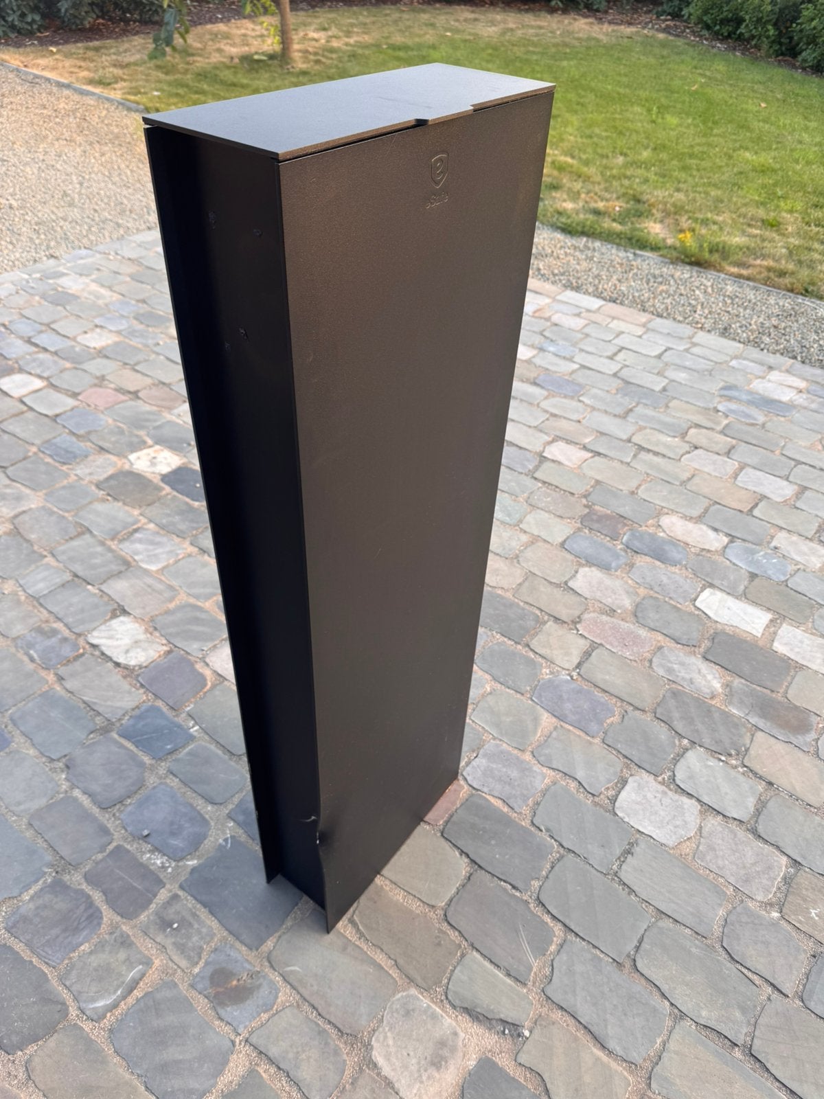 Brievenbus design Esafe met schade, Tuin en Terras, Brievenbussen, Gebruikt, Staande brievenbus, Aluminium, Ophalen
