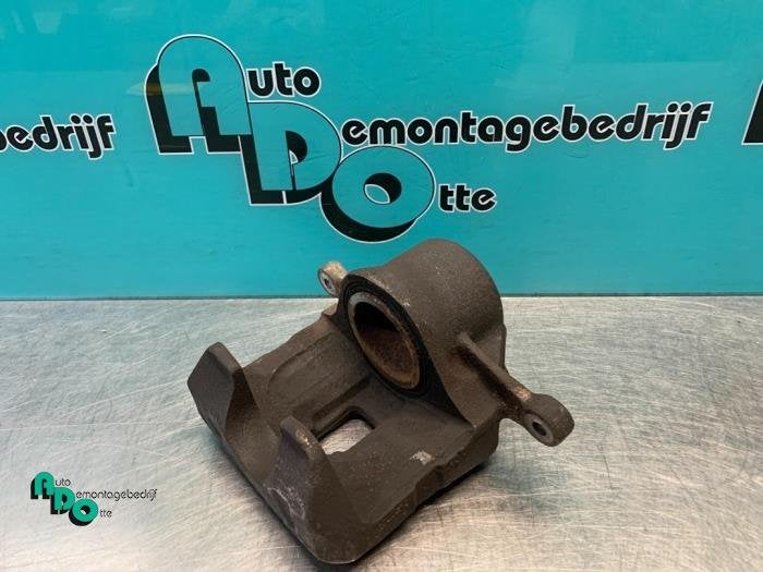 Etrier de frein (pince) avant gauche d'un Opel Astra (Astra, -, Opel, 3 mois de garantie, Utilisé