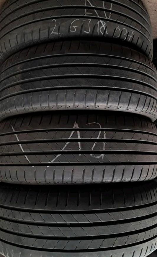 235/55/18 235/55r18 2355518 été Bridgestone, Enlèvement