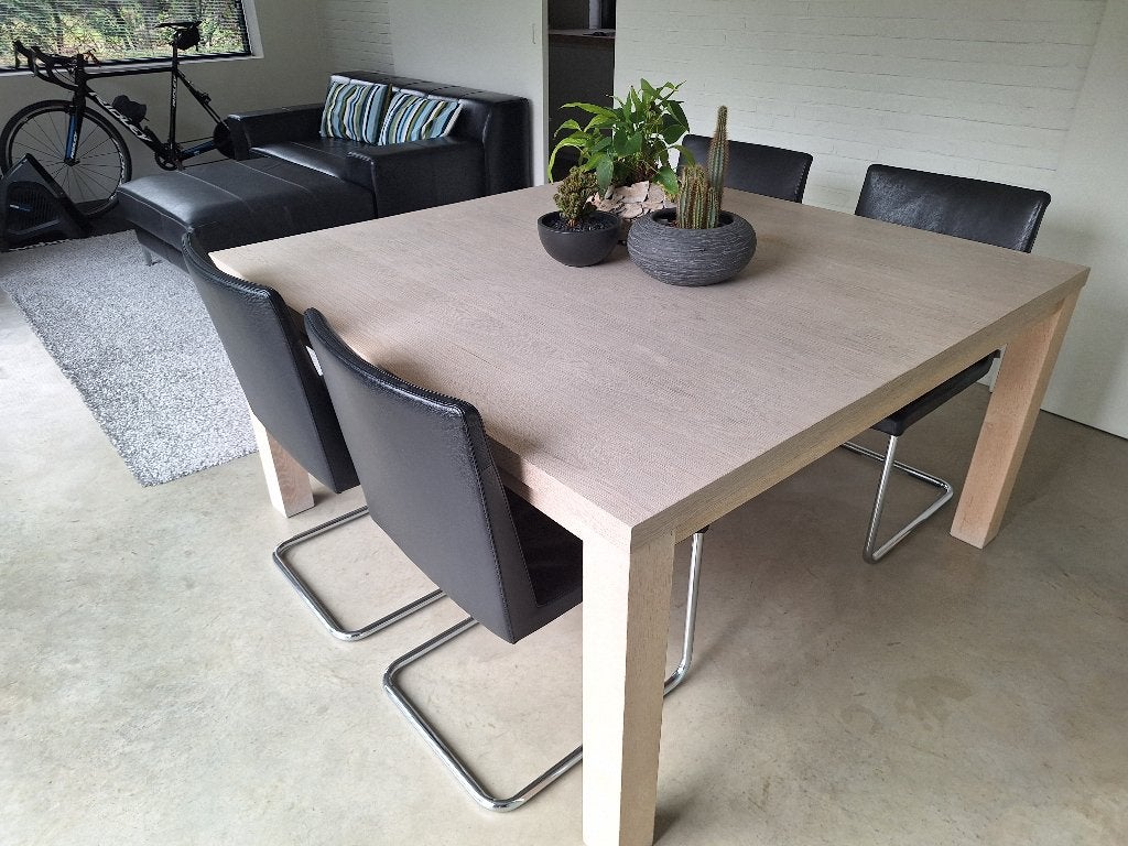 Vierkanten eettafel in eikenhout, 100 à 150 cm, Cinq personnes ou plus, 100 à 150 cm, Enlèvement