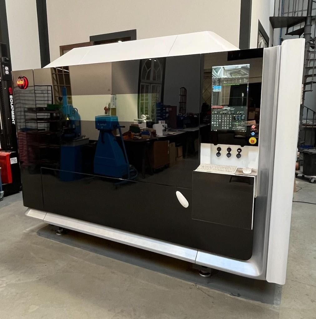 Laser cutter Bodor i5, Enlèvement