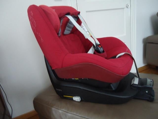 BABY-AUTOSTOELTJE - KIND (0-4 jaar) + ISOFIX 2-WAY FIX BASE, Kinderen en Baby's, Autostoeltjes, Zo goed als nieuw, Maxi-Cosi, Isofix