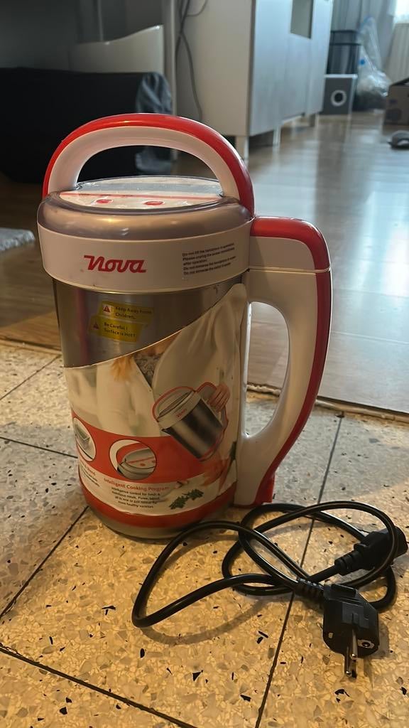 Pour cuire la soupe, de marque Nova, Electroménager, Mélangeurs de cuisine, Enlèvement, Comme neuf