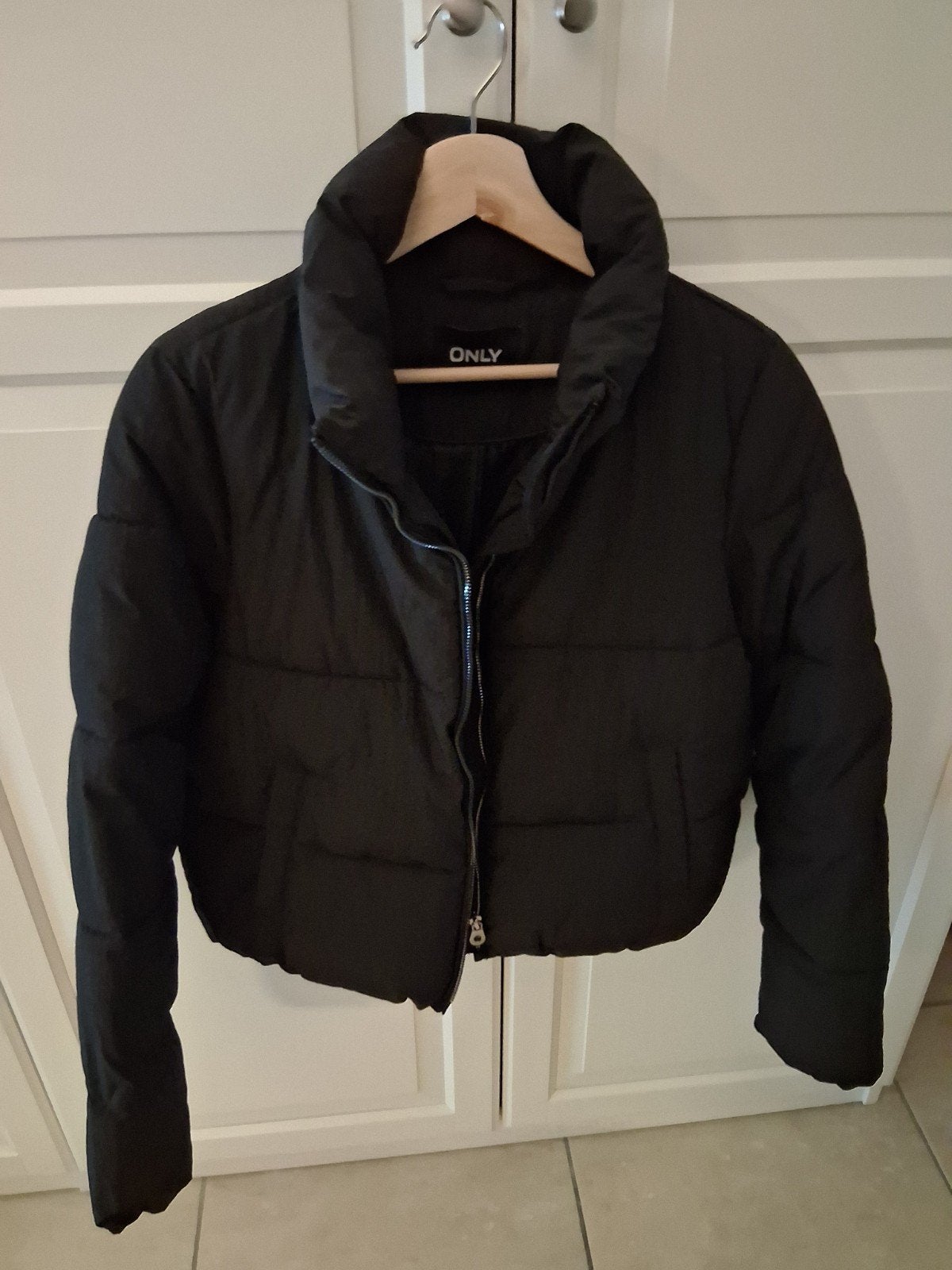 doudoune Only femme neuve taille M, Vêtements | Femmes, Enlèvement ou Envoi