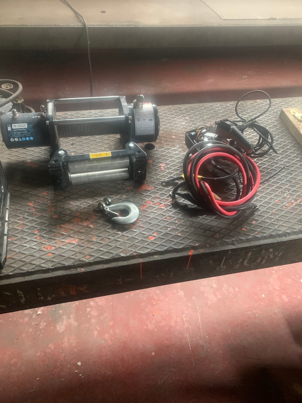 Treuil 5500 kg, Articles professionnels, Enlèvement ou Envoi