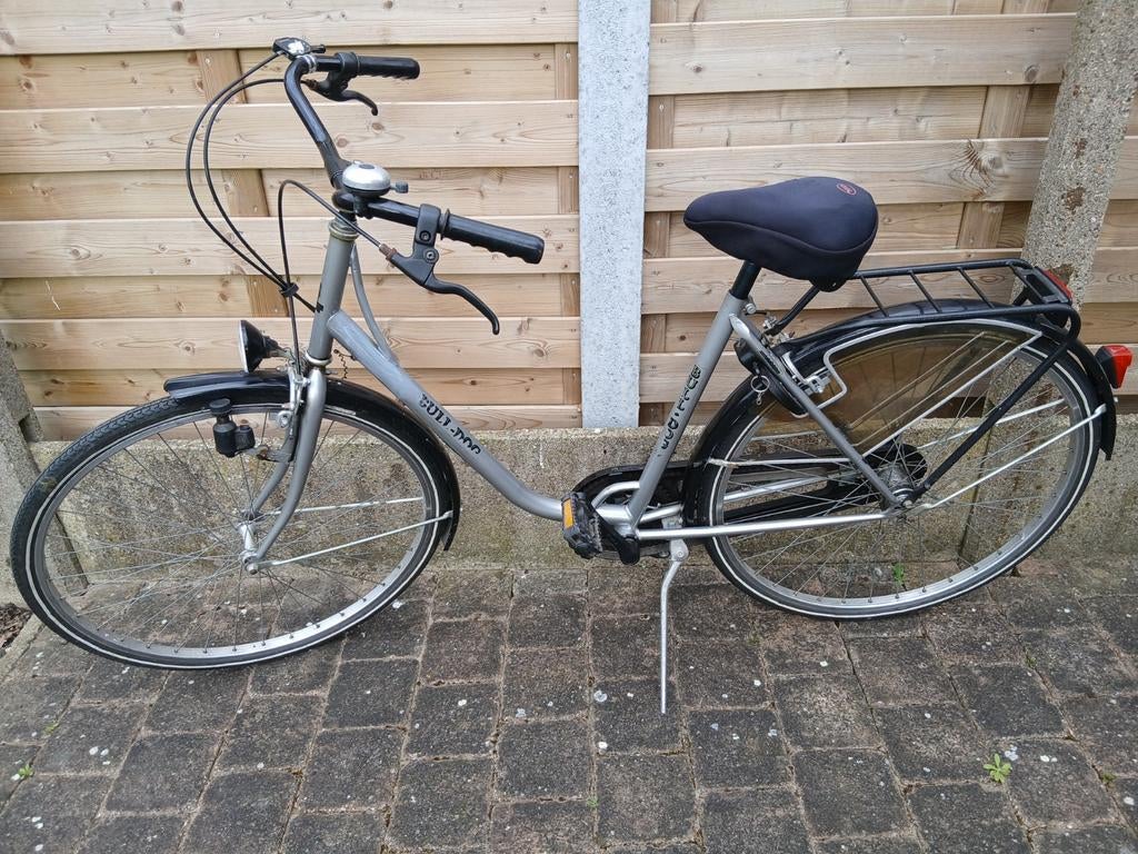Bull dog damesfiets, Fietsen en Brommers, Fietsen | Dames | Damesfietsen, Gebruikt, Velgrem, Versnellingen, Ophalen