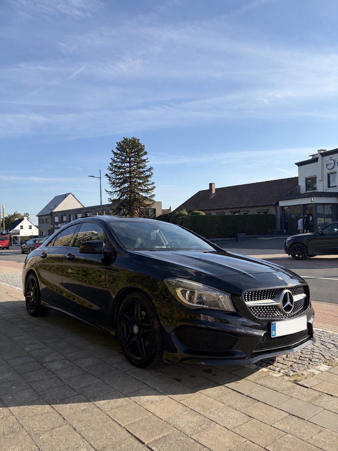 Mercedes-Benz CLA | AMG-pakket | Panoramisch dak, Auto's, Zwart, Zwart, 5 deurs, Particulier