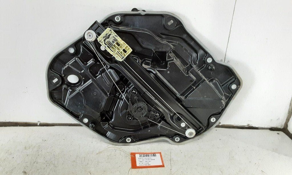 MECANISME VITRE ARRIÈRE DROIT 1 serie (F40) (5A02FA801), Utilisé, BMW
