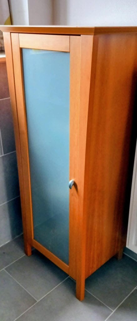 Armoire latérale pratique, Enlèvement