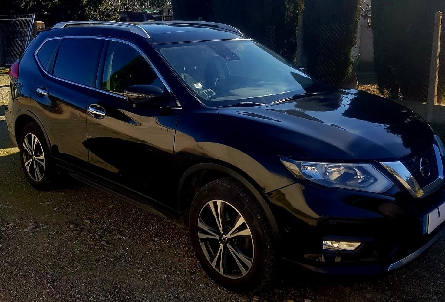 Nissan x trail 1.6 diesel Vitesse automatique, Auto's, Automaat, Stof, Verwarmde buitenspiegels, 4 cilinders