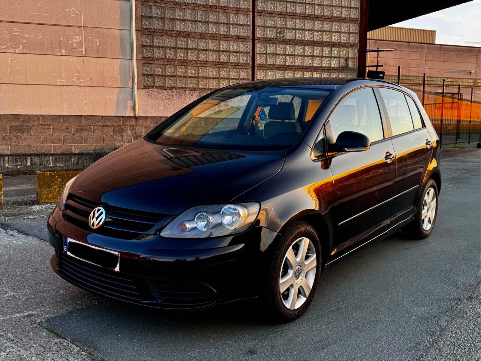 Vw golf plus 1.9tdi dsg b-auto 1ere main prêt à immatriculer, Golf Plus, Achat, Entretenue par le concessionnaire, 5 portes