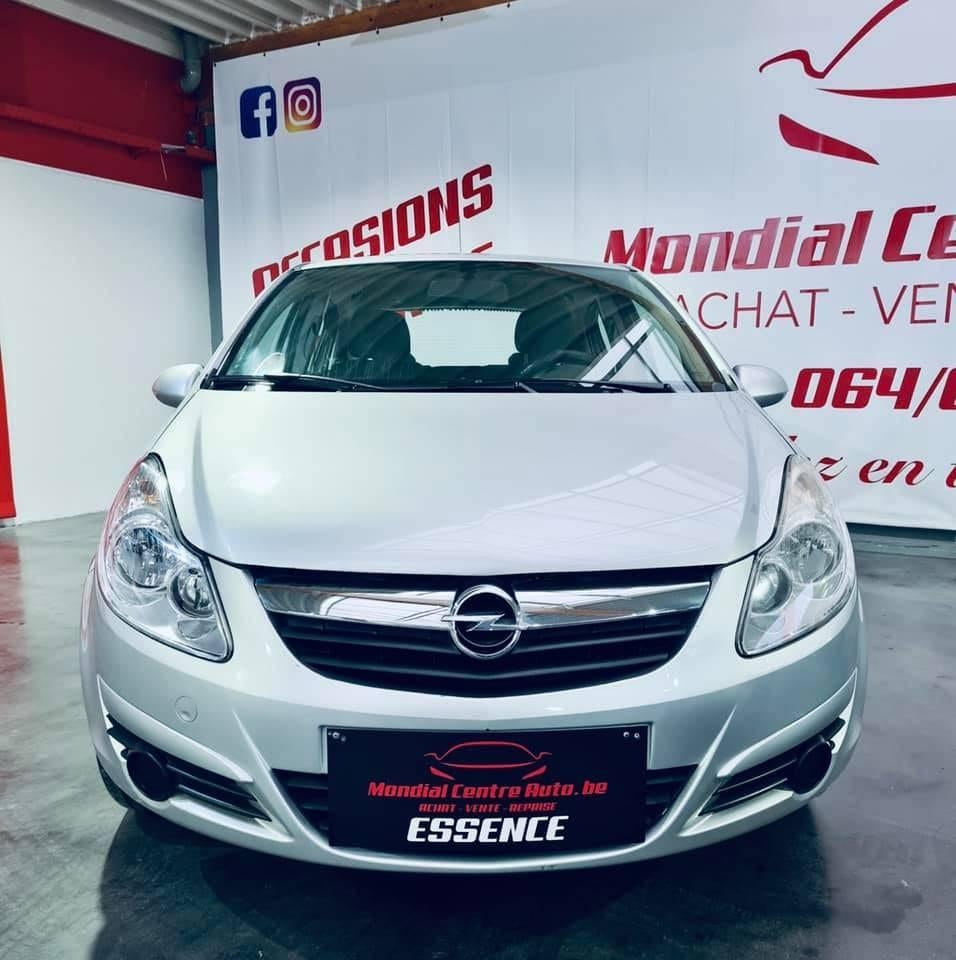 Opel Corsa pour pièce ou a remettre en ordre, Auto's, Opel, Particulier, Corsa, ABS, Airbags, Airconditioning, Centrale vergrendeling
