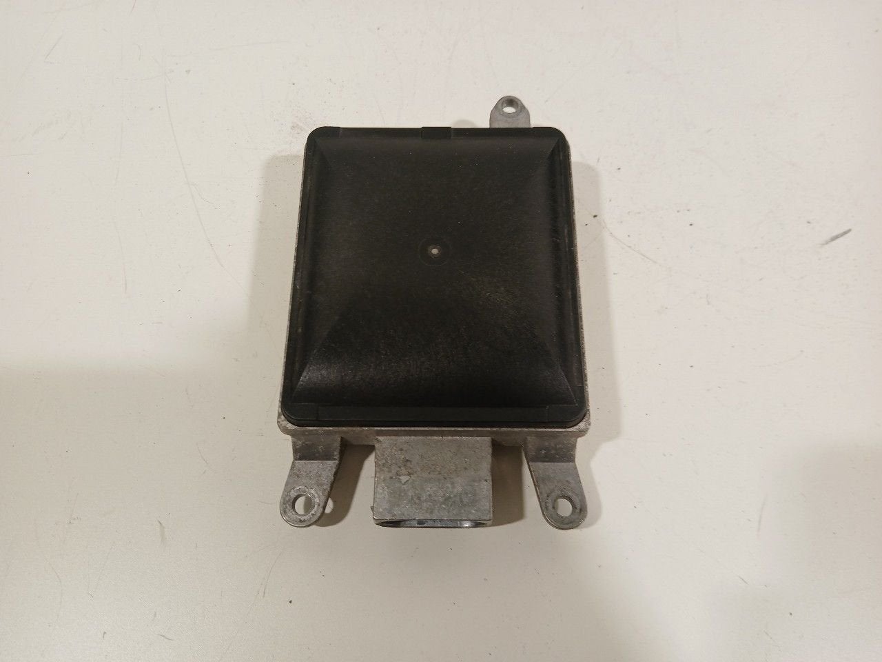 Adaptive cruise control sensor Mazda CX-5, Onderdelen@venauto.nl, Van der Ven Autorecycling B.V., Gebruikt, Ettenseweg 76, 4706 PB Roosendaal, The Netherlands
