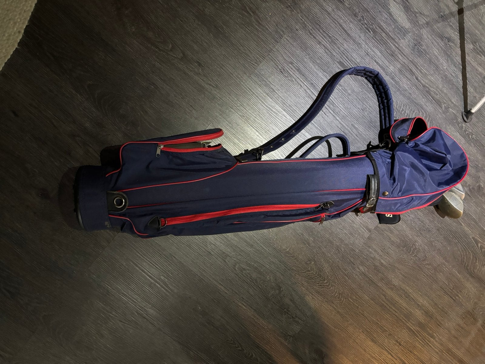 Set de golf femme gauchère Demi-série avec sac de transport, Sports & Fitness, Enlèvement, Comme neuf, Sac