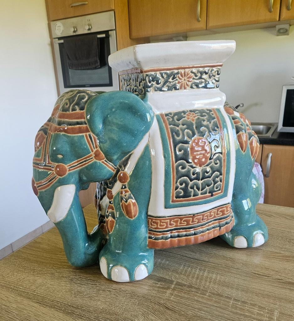 Éléphant en céramique, Antiquités & Art, Enlèvement