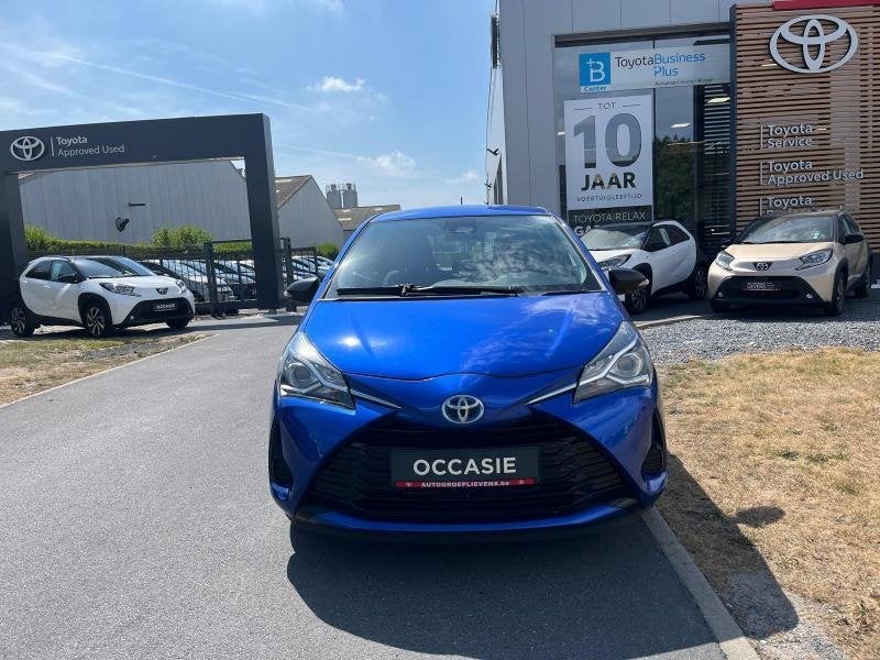 Toyota Yaris 1.5 HYB ACTIVE, https://public.car-pass.be/vhr/ed97b7f6-8c4d-4a90-b492-21b1ba54d898, Achat, Euro 6, Noir