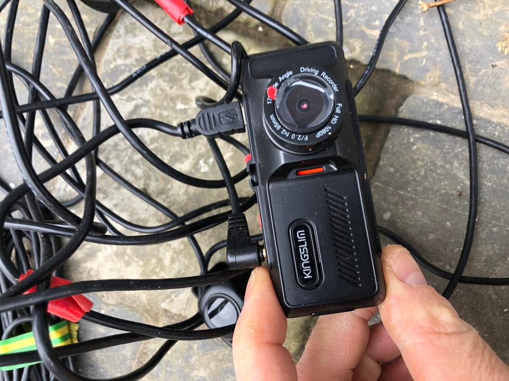 Dach cam, Enlèvement, Comme neuf