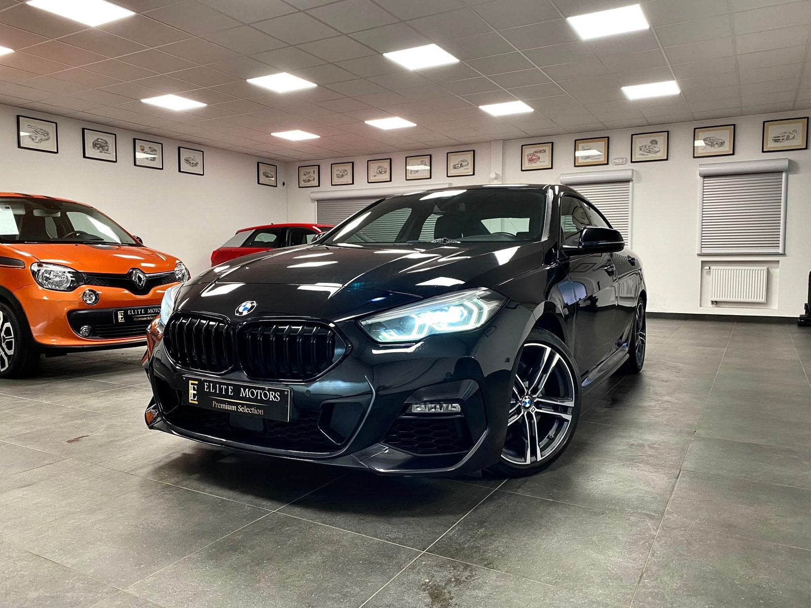 BMW 218 iAs Grancoupe / M Sportpack / Virt.Cockpit / Camera, Auto's, Automaat, 4 cilinders, Leder en Stof, Zwart