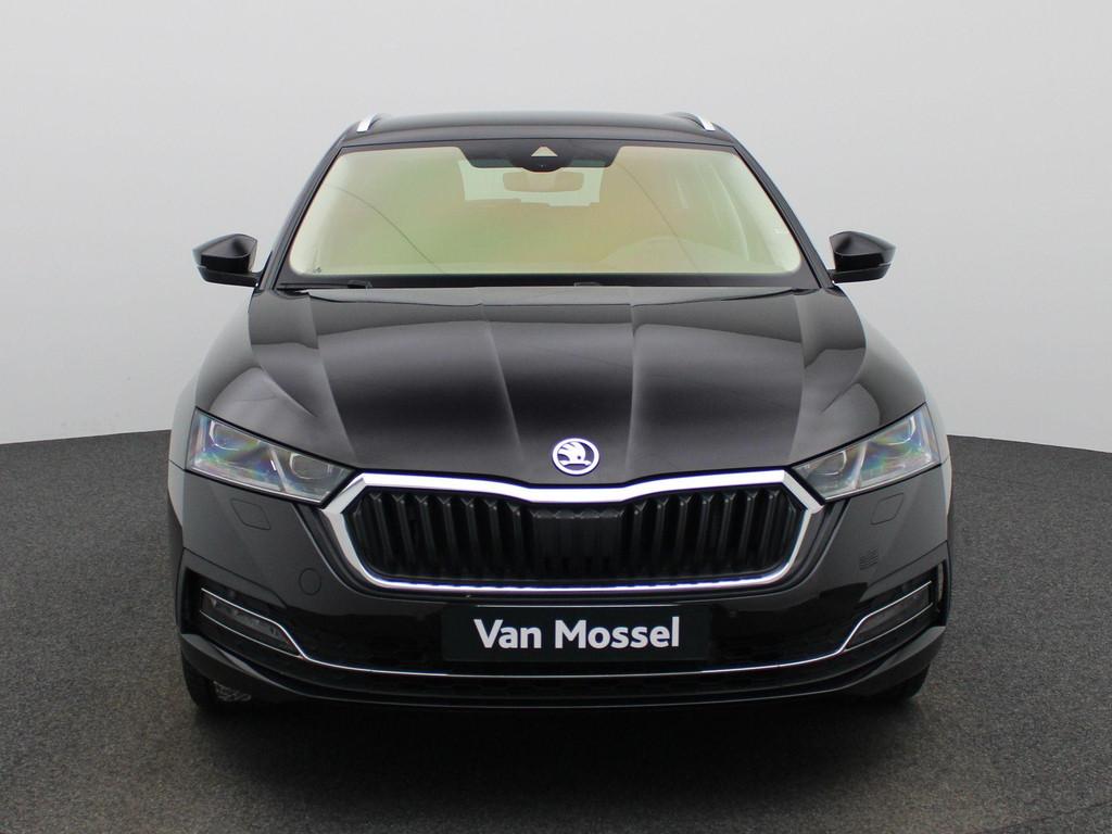 Skoda Octavia Combi 1.4 TSI PHEV 150kW DSG6 Clever+ LEDER |, Auto's, Skoda, Stof, Gebruikt, 110 kW, 4 cilinders