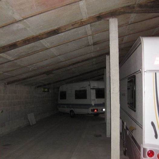 stockage d'hiver/stationnement pour caravanes, mobil-homes,