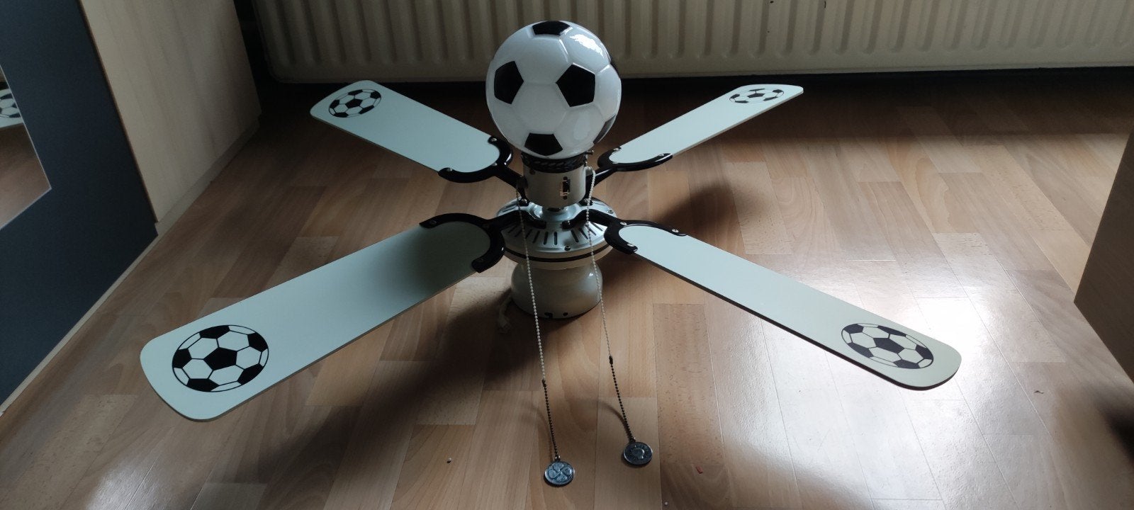 voetbal plafondlamp, Ophalen, E27 (groot), Zo goed als nieuw, Wit