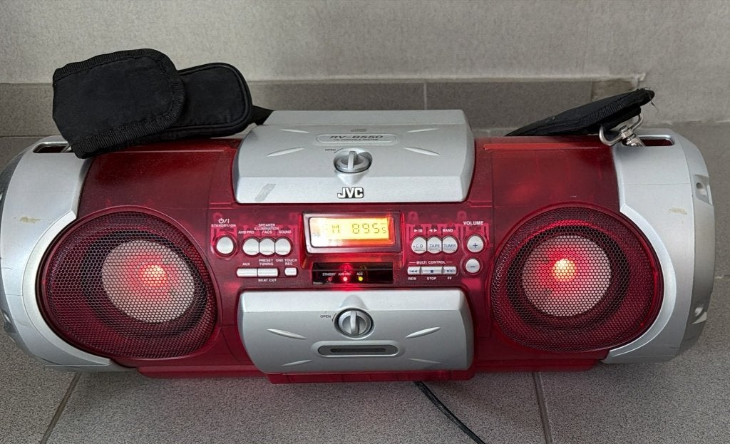 Radio portable JVC, lecteur CD, lecteur K7, Enlèvement ou Envoi, Utilisé, Radio, Avec lecteur de CD