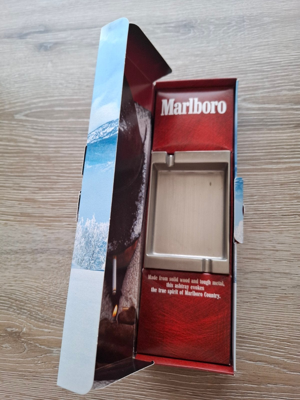 Marlboro houten asbak – nieuw in doos – “Season’s Greetings”, Enlèvement, Neuf, Cendrier
