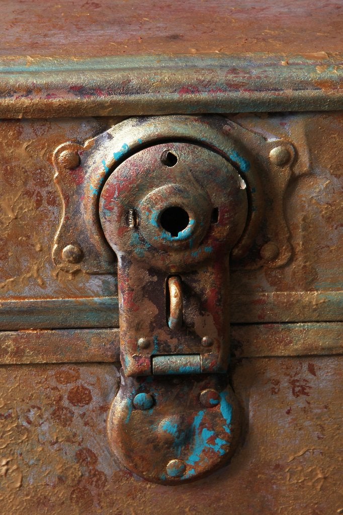 gouden antieke kist, metaal en hout, Antiek en Kunst, Ophalen