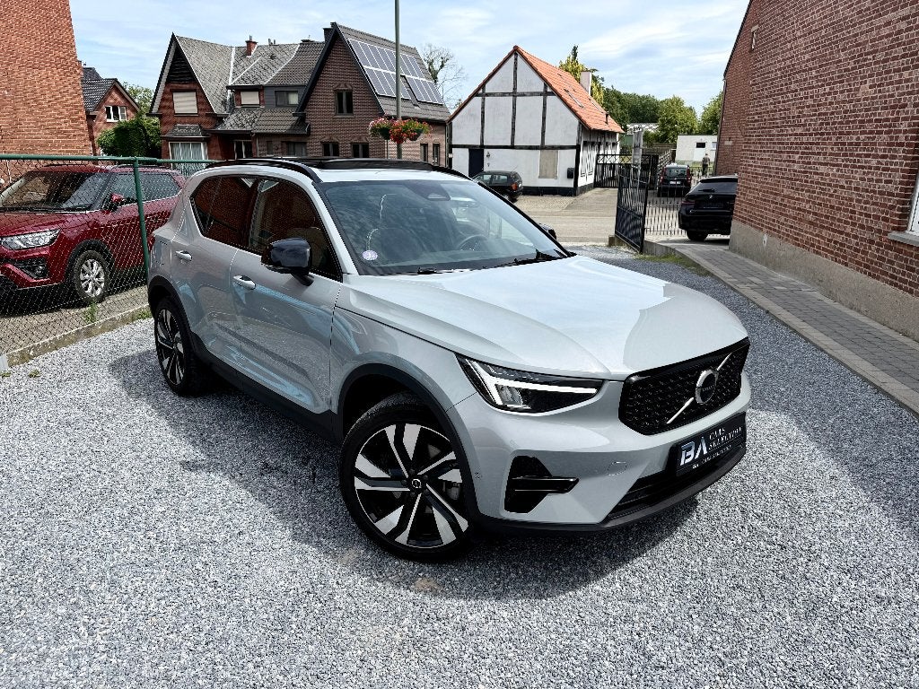 Volvo XC40 2.0 B3 MHEV Dark | 360 | Pano | Adaptive Cruise!, Auto's, Volvo, 2220 kg, 4 cilinders, 1969 cc, 120 kW