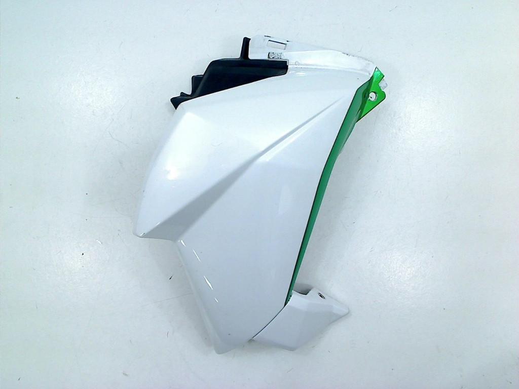 CARENAGE DROIT Z 800 2013-2016 +ABS (Z800 ZR800A-B), Dhr. S. di Majo, Utilisé, Info@cama-motorparts.nl, P.J. Troelstraweg 8 8
3144 CX  MAASSLUIS, NL