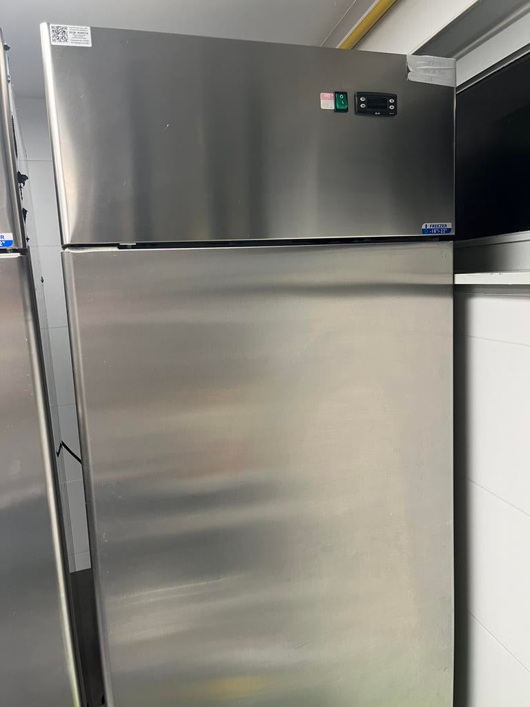 Horeca vriezer, compressor kapot, Ophalen