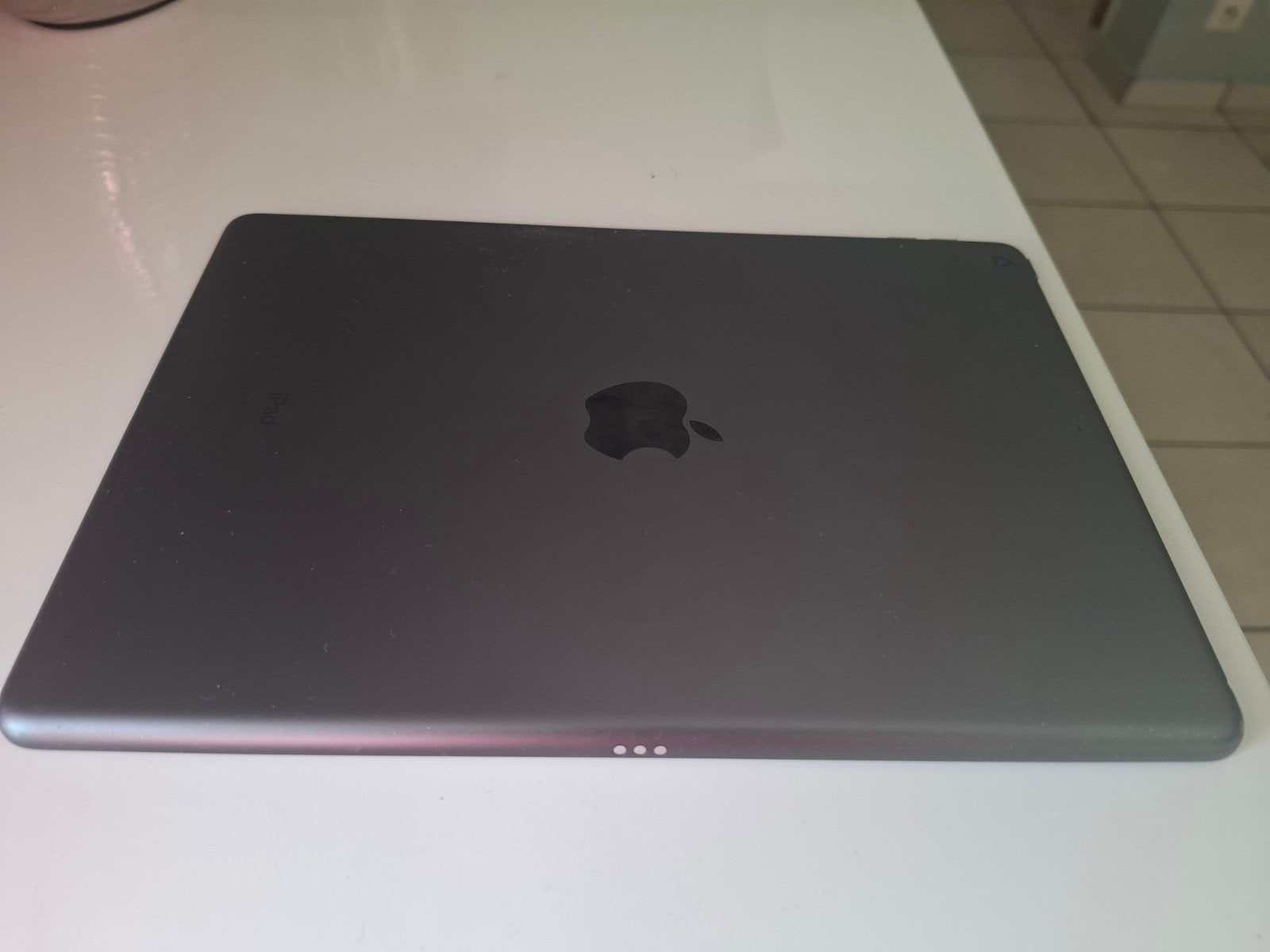 iPad (2019), Computers en Software, Apple iPads, 10 inch, Apple iPad, Ophalen of Verzenden, Zo goed als nieuw