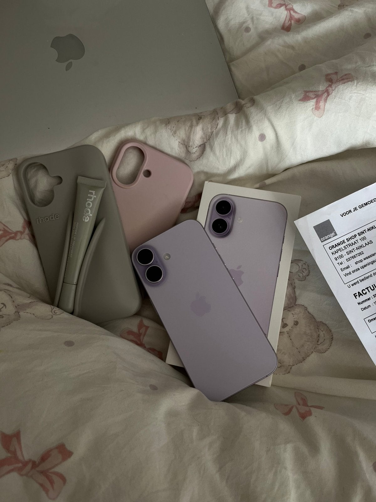 Iphone 17 Lavender 256GB bijna nieuw + garantie, Télécoms, Téléphonie mobile | Housses, Coques & Façades | Apple iPhone, Enlèvement
