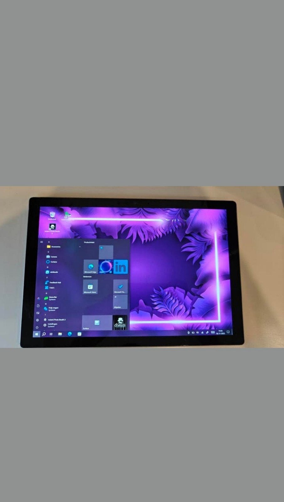 Microsoft surface pro tablet, Informatique & Logiciels, Apple iPad Tablettes, Autres modèles, 10 pouces, Comme neuf, Enlèvement
