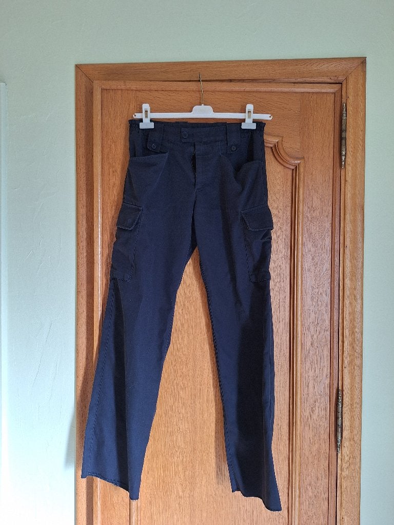 Pantalon marine à poches - Andres - taille 40, Vêtements | Hommes, Andres, Enlèvement, Porté, Bleu