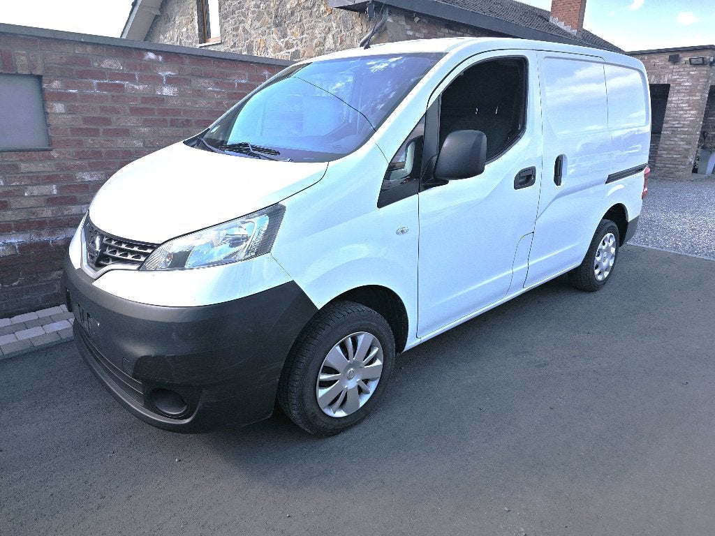 Nissan NV200 1.5 D Euro6 84.000km -10/2016, Autos, Camionnettes & Utilitaires, Achat, Euro 6, 2 places, Boîte manuelle