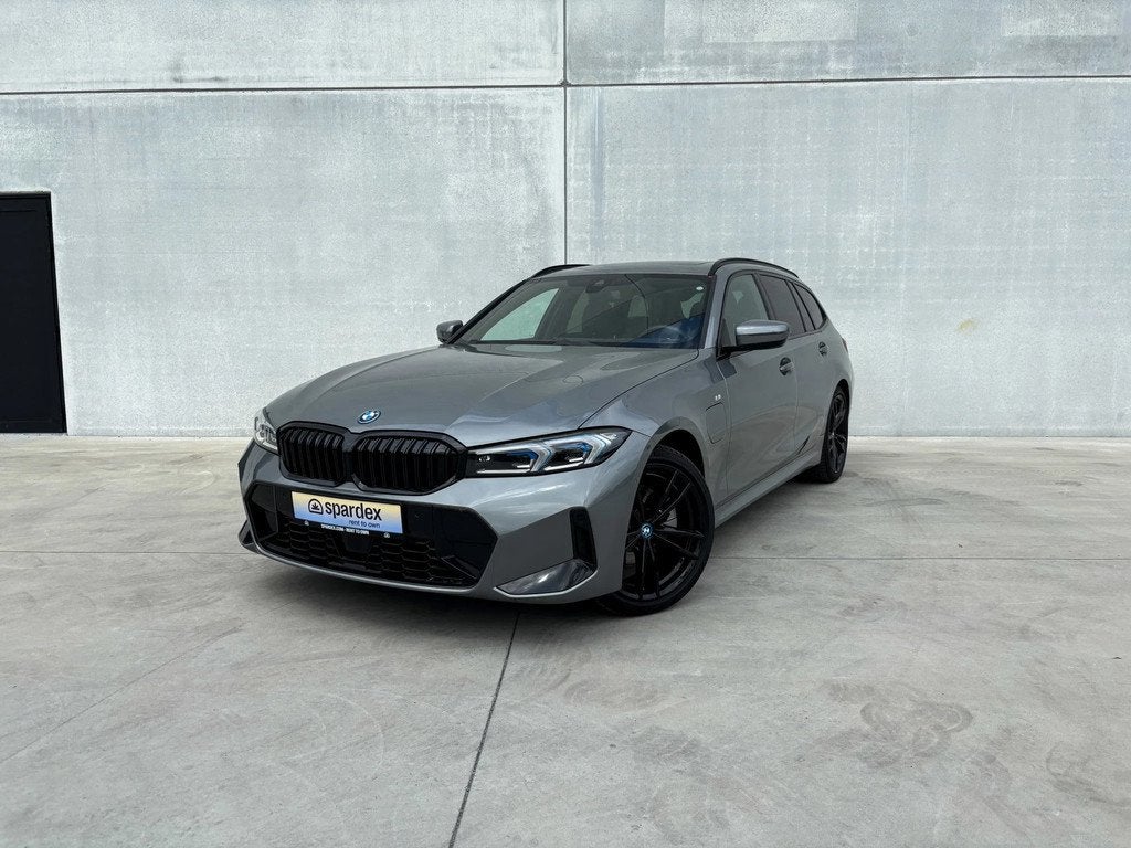BMW 3-serie 330e Touring | xDrive | M-Pack | Leasing, Achat, Euro 6, 5 portes, 1998 cm³