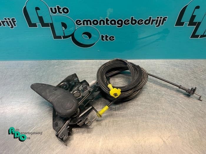 Poignée porte coulissante droite d'un Renault Trafic, Renault, -, 3 mois de garantie, Utilisé