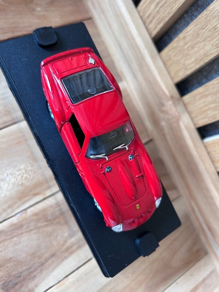 Ferrari 250 GTO 1962 Atlas 1:43 – Verem/Solido – vitrinebox, Auto, Solido, Ophalen of Verzenden, Zo goed als nieuw