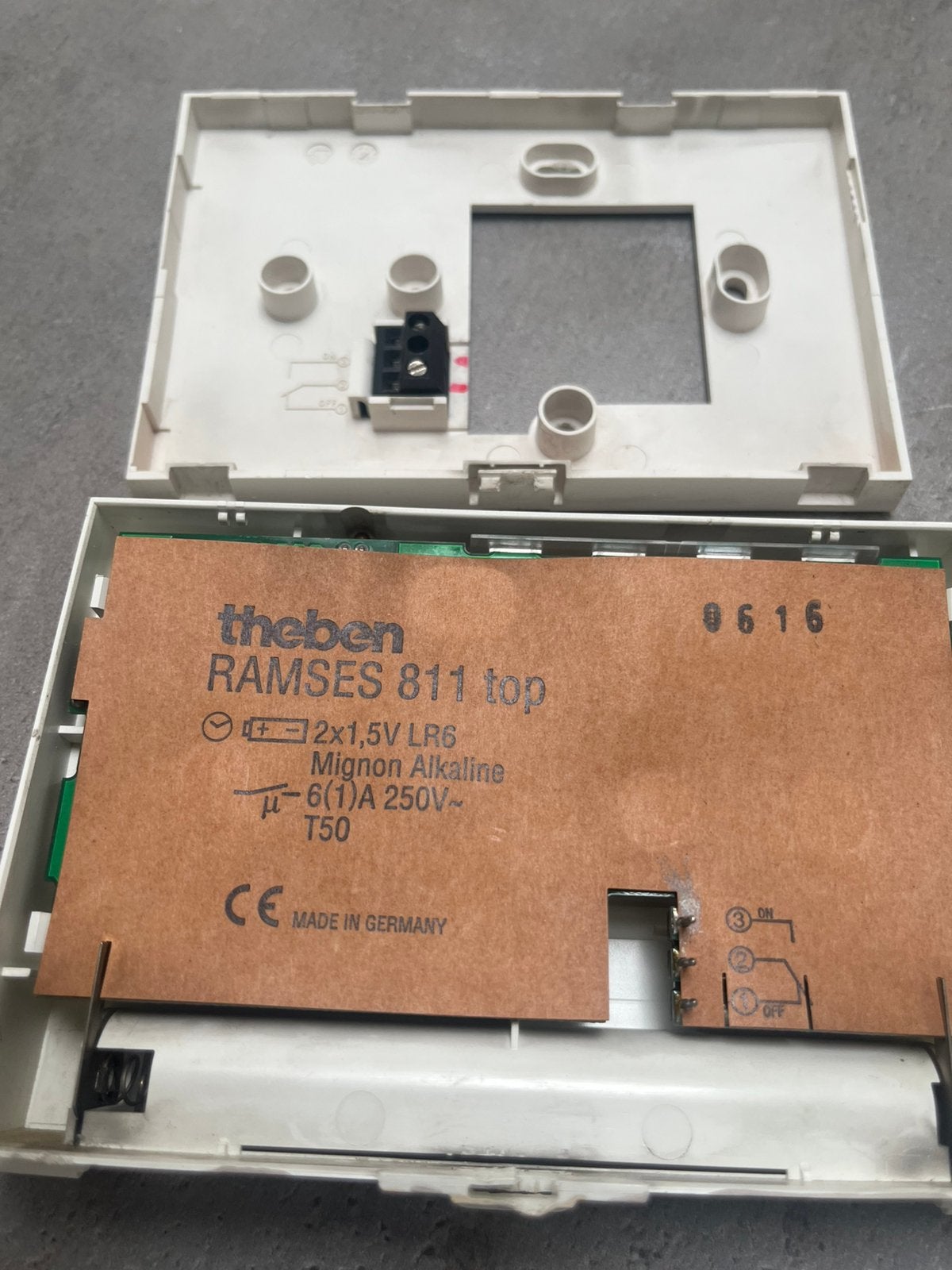 Te koop kamerthermostaat van merk theben, Ophalen of Verzenden