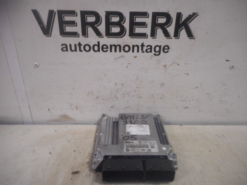 CALCULATEUR MOTEUR ECU BMW 3 serie (E90) (7798180), Utilisé, BMW, Petuelring 130
80809  München, DE, Bayerische Motoren Werke AG