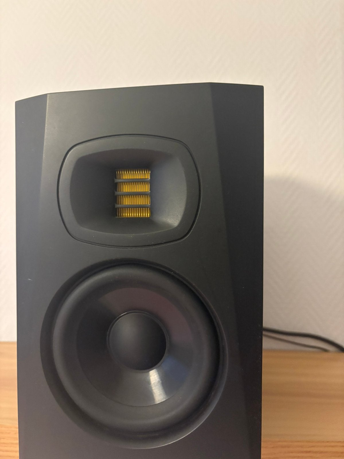 adam audio t5, TV, Hi-fi & Vidéo, Enlèvement ou Envoi, Comme neuf