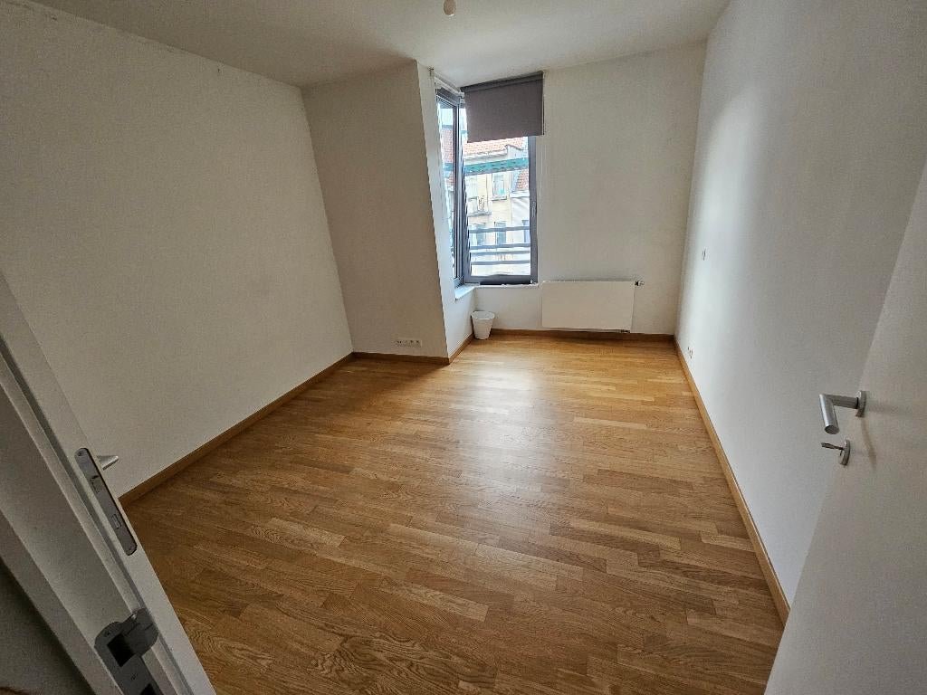 Spacieux appartement moderne 2 chambres à Schaerbeek, Immo, 50 m² ou plus, Bruxelles