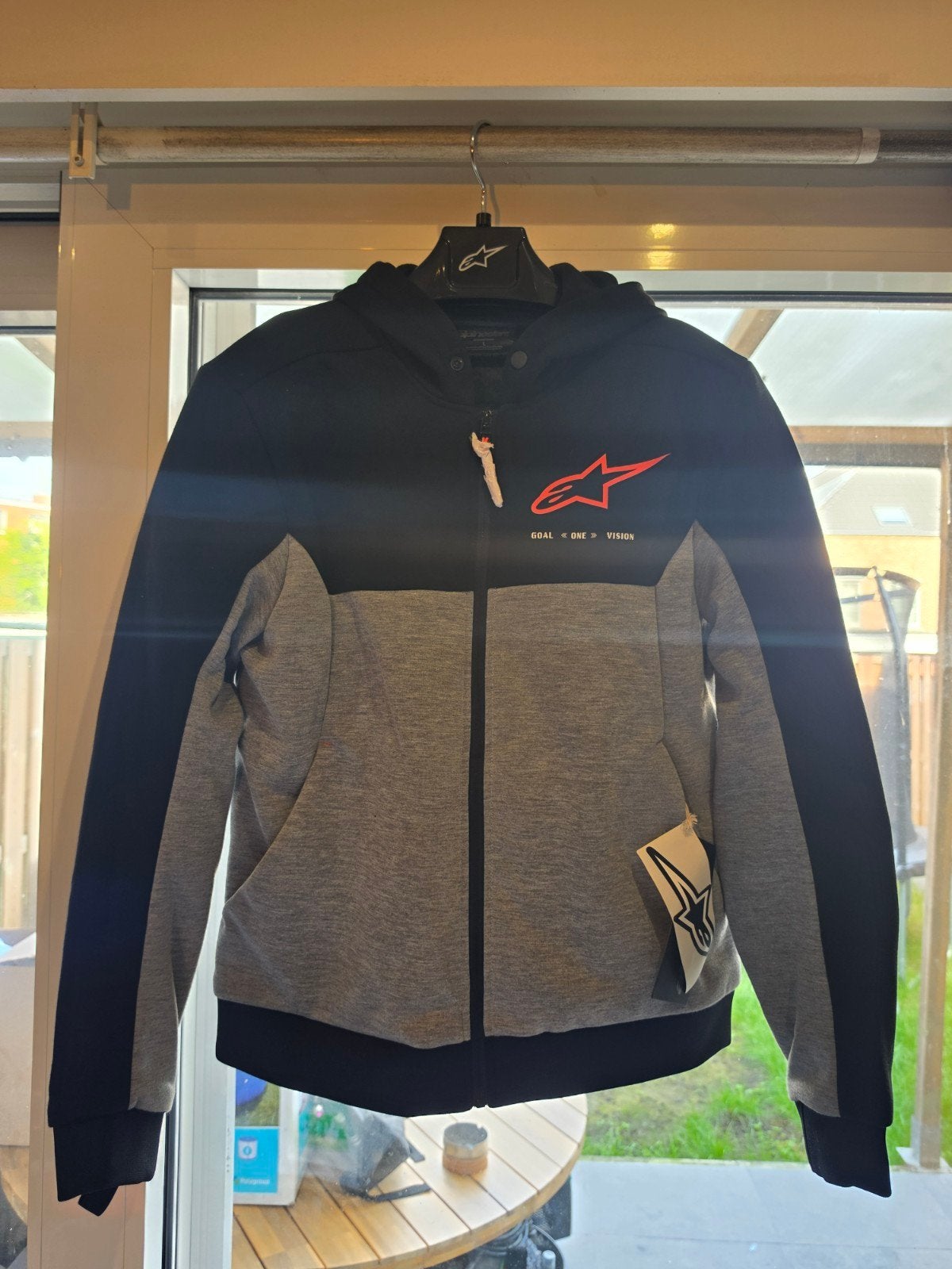 Alpinestars
Chrome V2 sport Hoodie maat L  - NIEUW  -, Ophalen of Verzenden