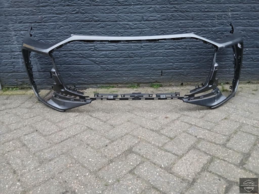 Audi Q6 85H E-Tron 24+ S-Line Voorbumper Bumper 6xPDC Origin, Gebruikt, AUDI AG, Auto-Union-Strasse 1
85045  Ingolstadt, DE, Audi