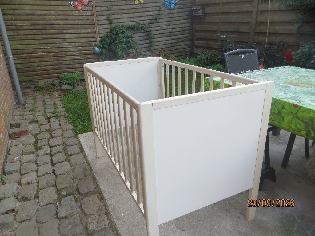 kinderbed met extras, Ophalen, Zo goed als nieuw, Matras
