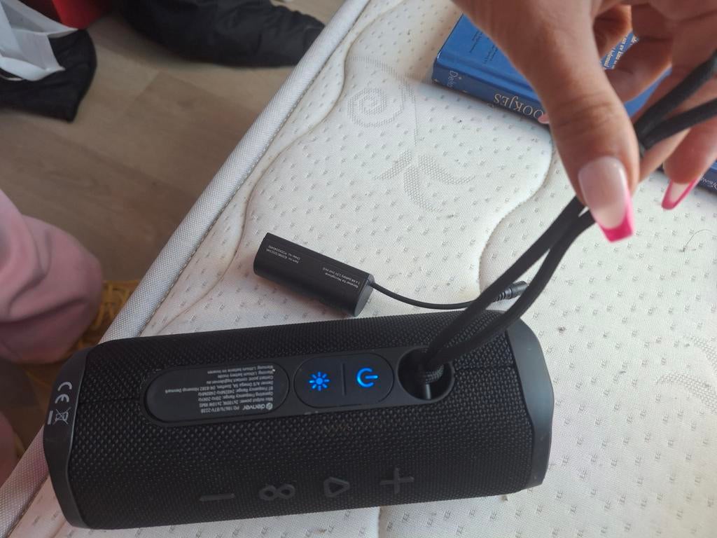 RAMASSAGE ET ESPÈCES UNIQUEMENT : haut-parleur Bluetooth., Autres marques, Ensemble surround complet, 60 à 120 watts, Comme neuf